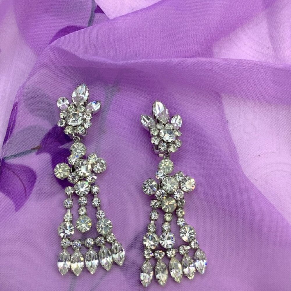 Vintage Long Rhinestone Clip earrings